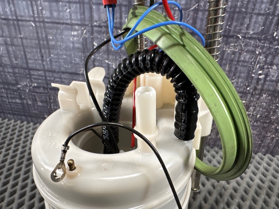 Бензонасос, 11210 рублей, Красноярск