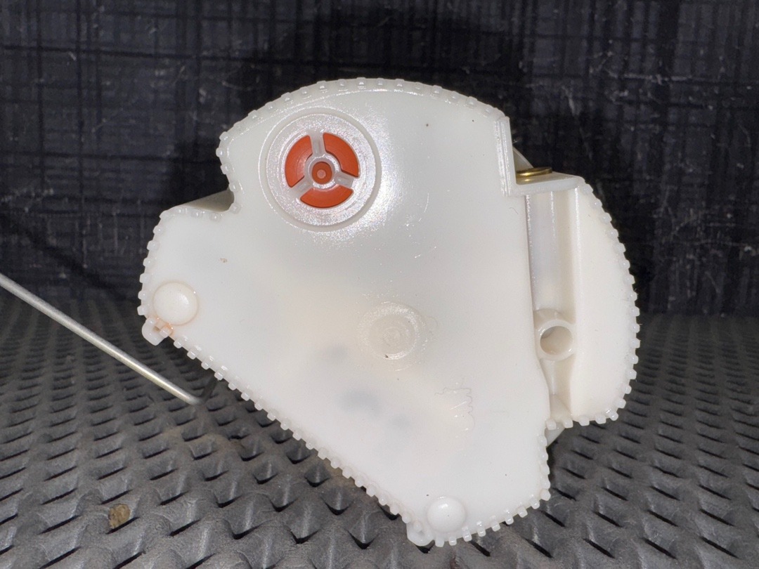 Бензонасос, 11210 рублей, Красноярск