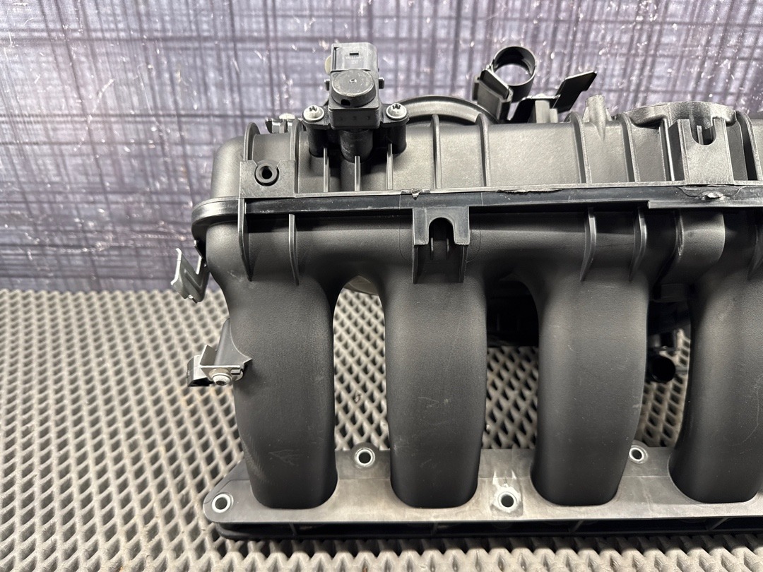 Коллектор впускной, 5620 рублей, Красноярск