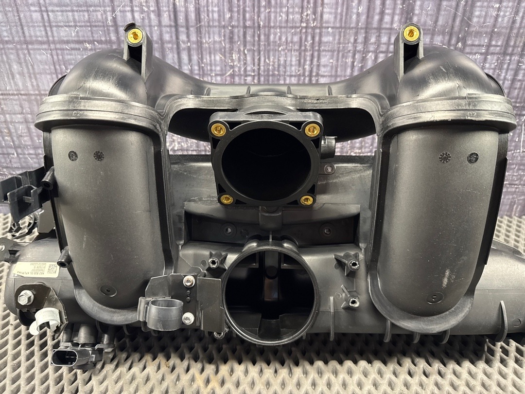 Коллектор впускной, 5620 рублей, Красноярск