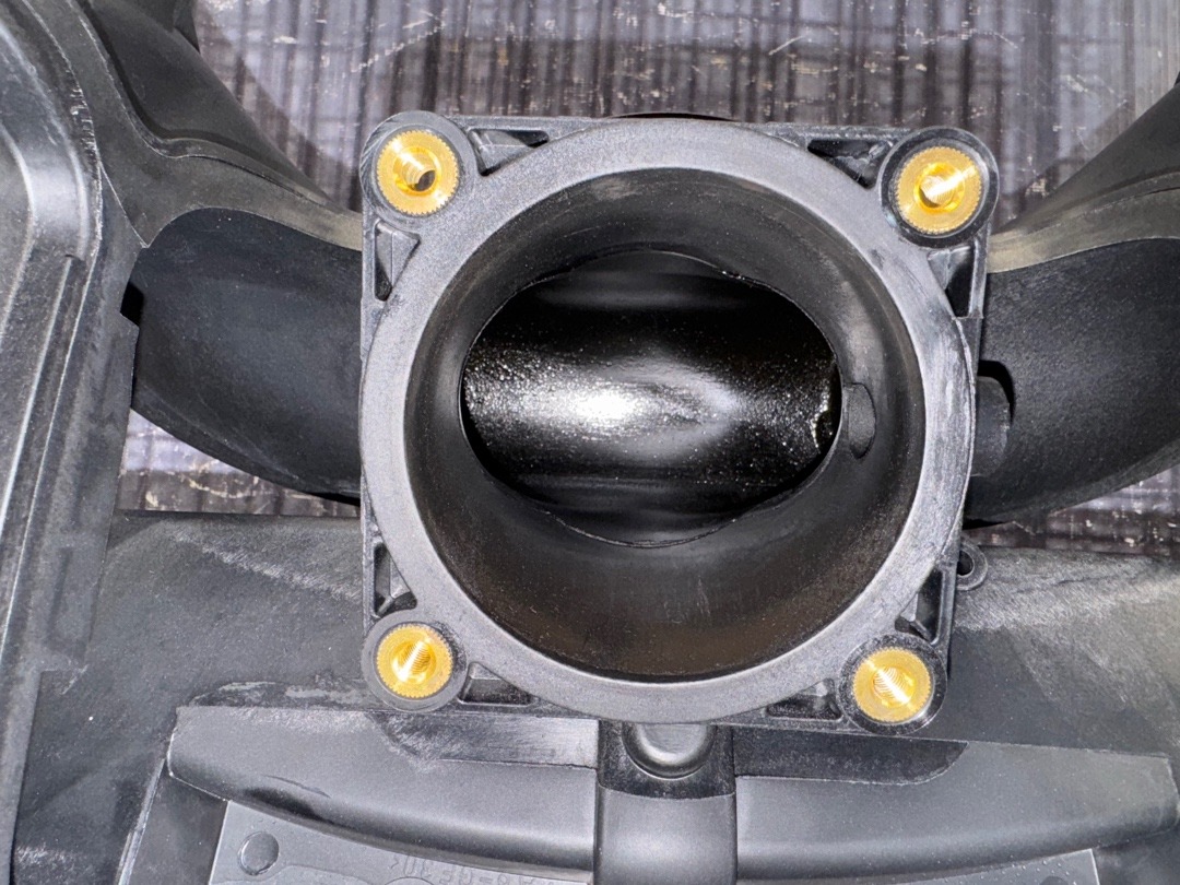 Коллектор впускной, 5620 рублей, Красноярск