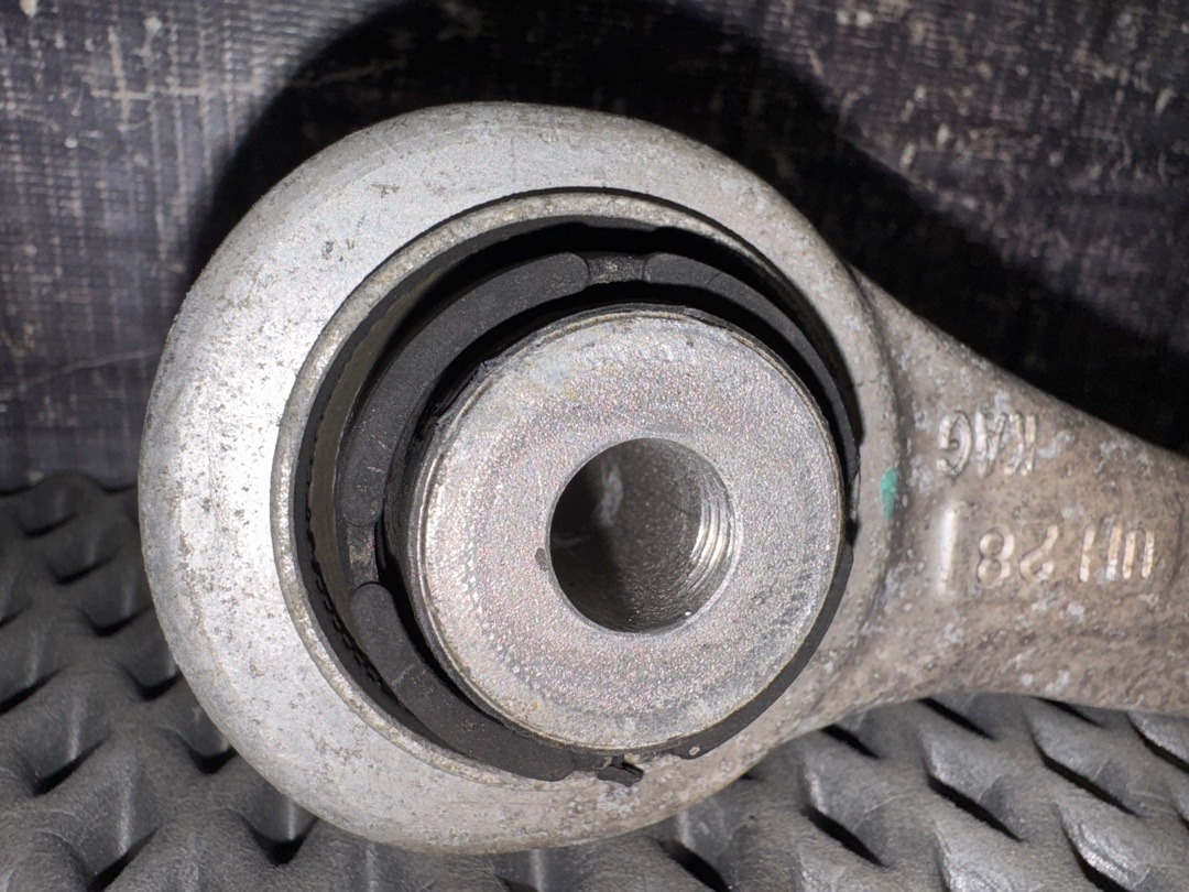 Рычаг подвески, 2350 рублей, Красноярск