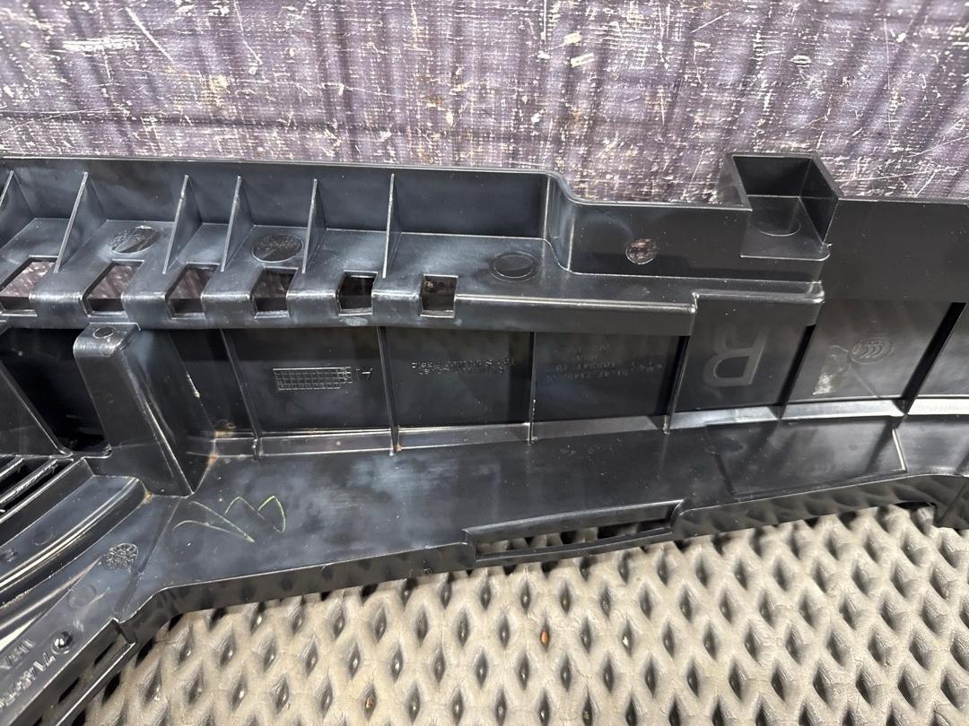 Пластик багажника, 1320 рублей, Красноярск