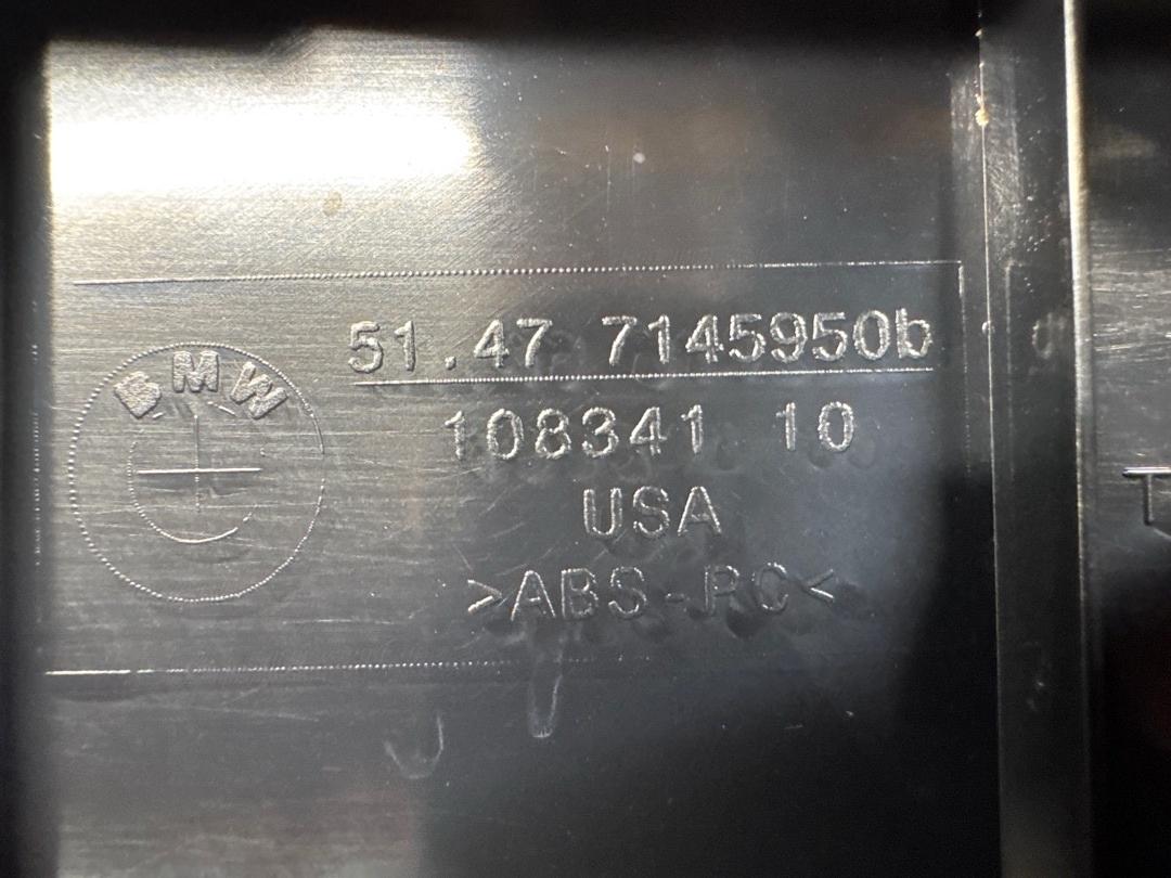 Пластик багажника, 1320 рублей, Красноярск