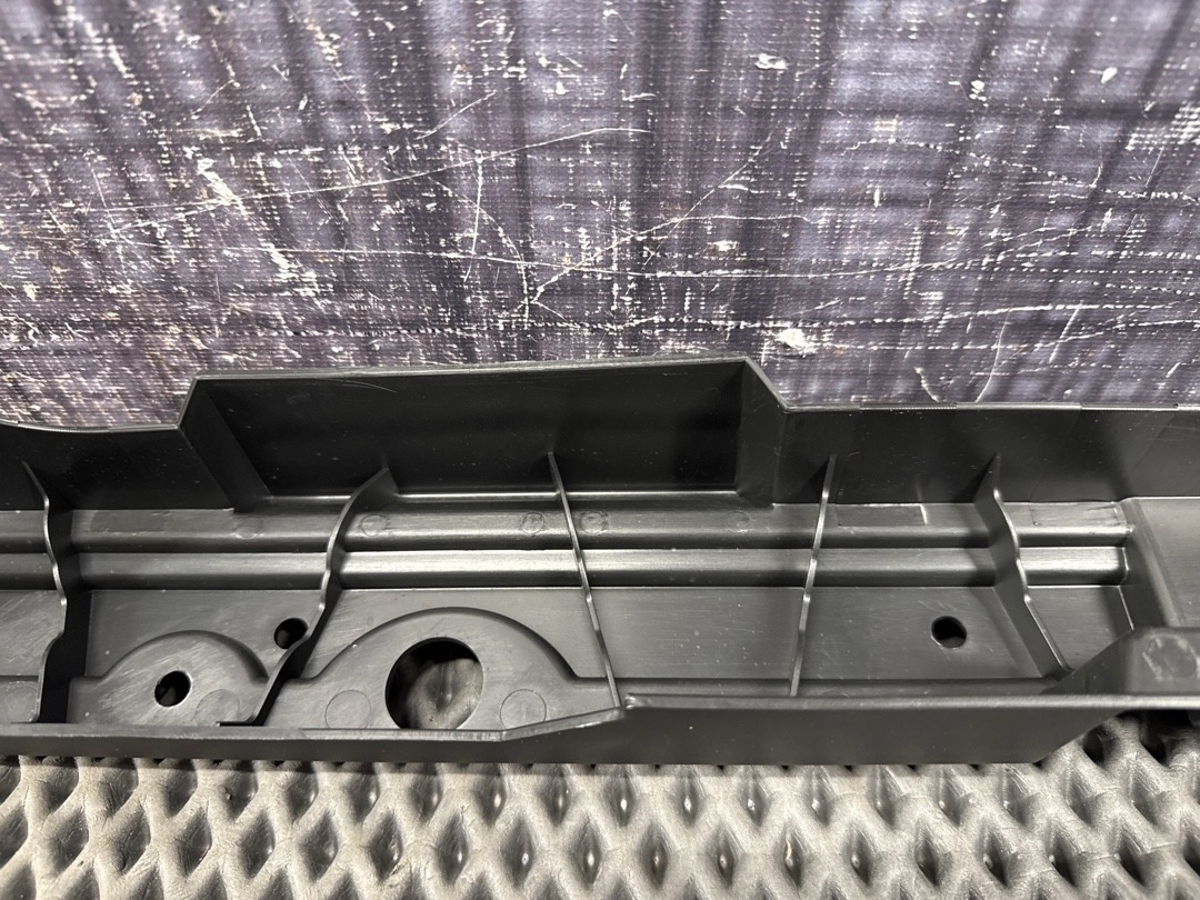 Пластик багажника, 890 рублей, Красноярск