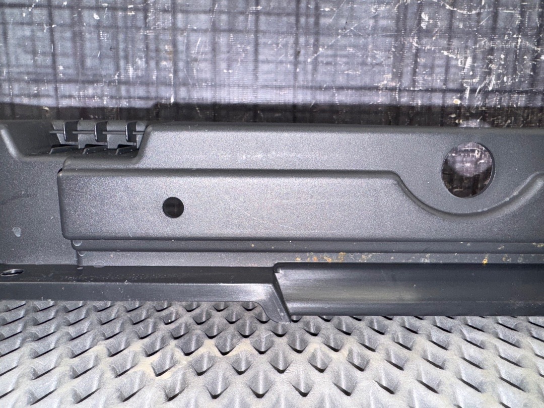 Пластик багажника, 760 рублей, Красноярск