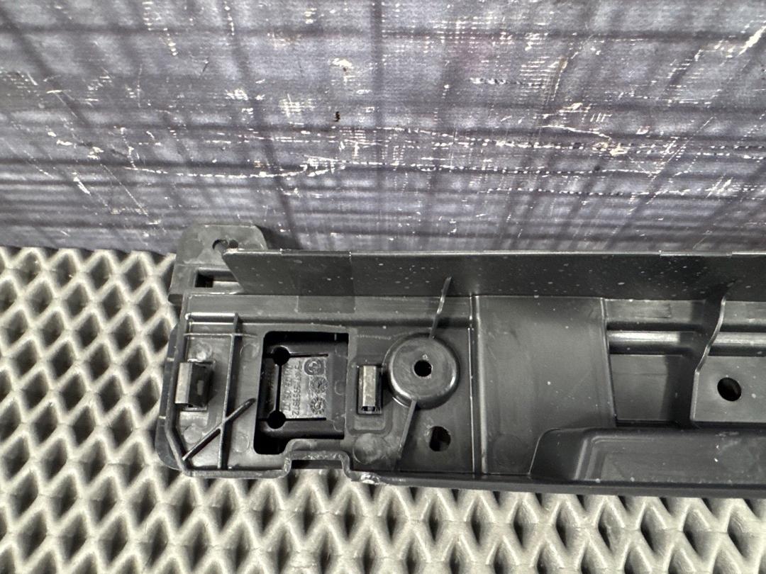 Пластик багажника, 760 рублей, Красноярск