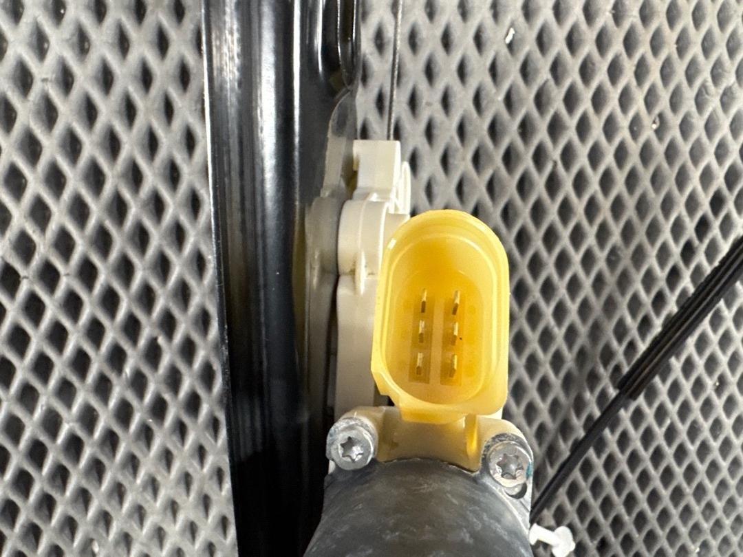 Стеклоподъемник, 2520 рублей, Красноярск