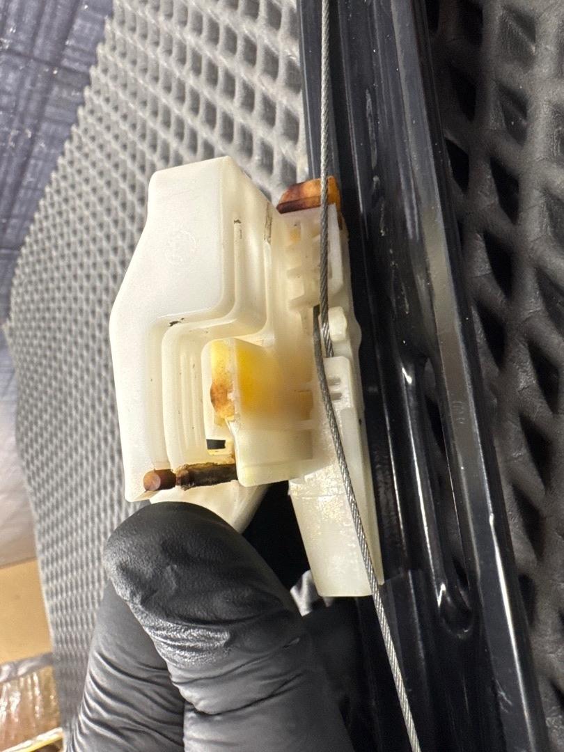 Стеклоподъемник, 2520 рублей, Красноярск