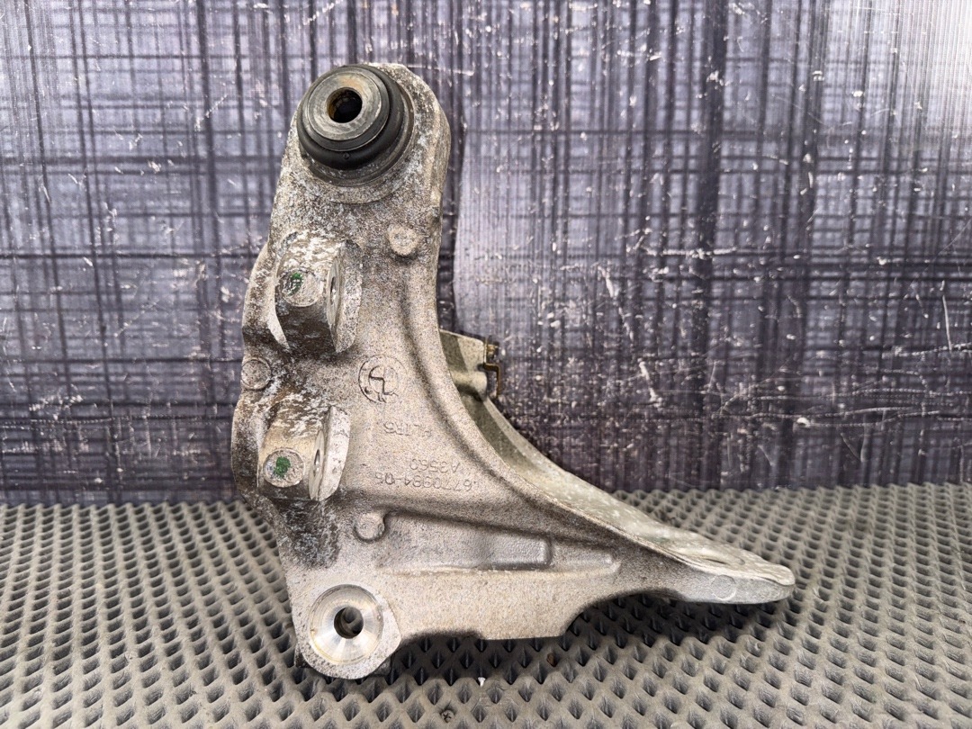 Поворотный кулак, 3140 рублей, Красноярск