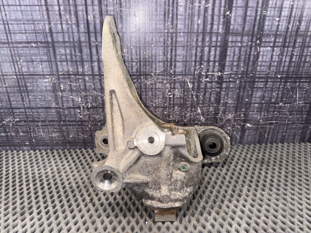 Поворотный кулак, 3140 рублей, Красноярск