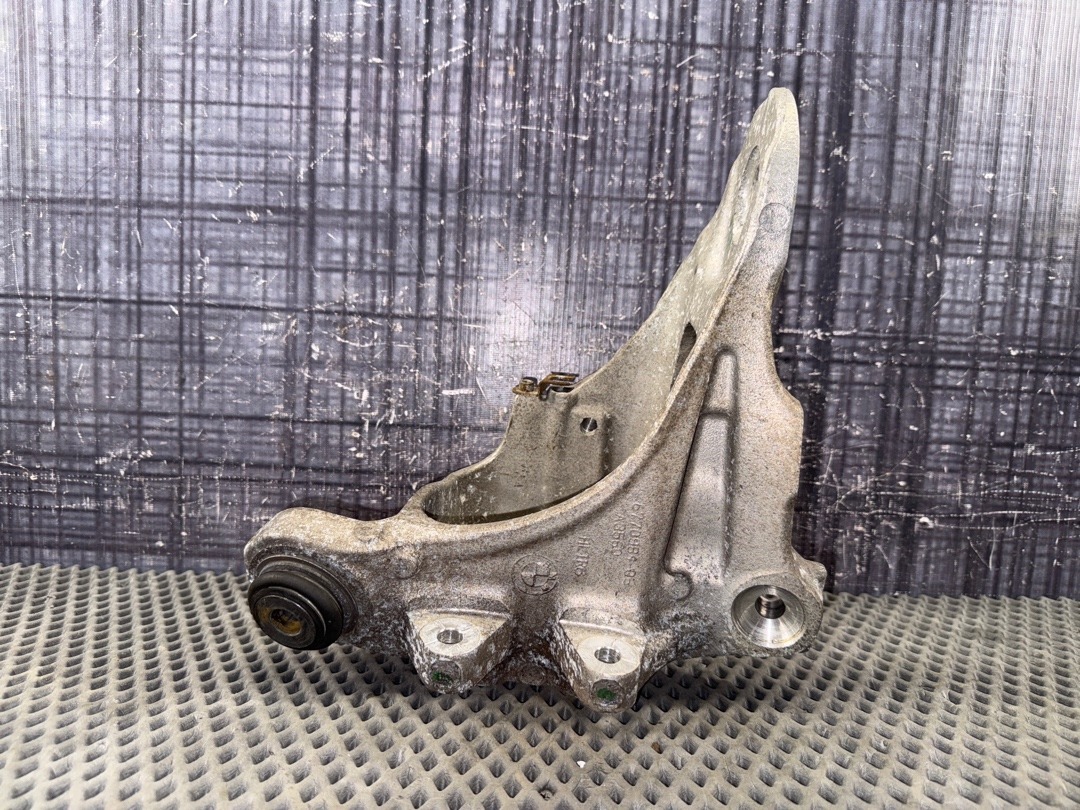 Поворотный кулак, 3140 рублей, Красноярск