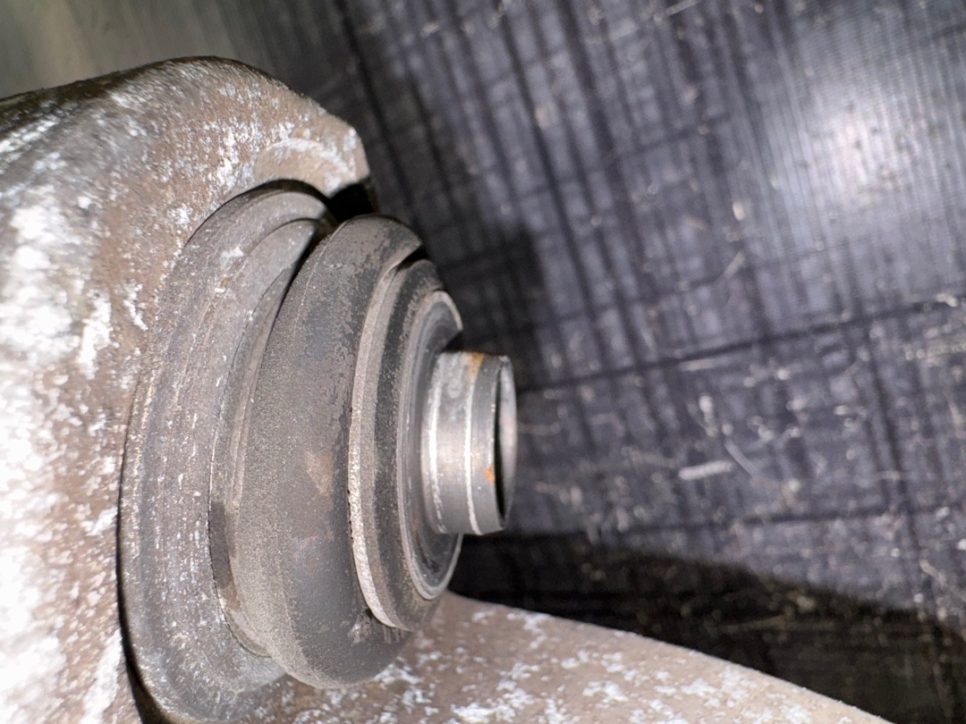 Поворотный кулак, 2670 рублей, Красноярск