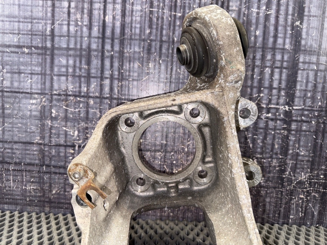 Поворотный кулак, 2670 рублей, Красноярск