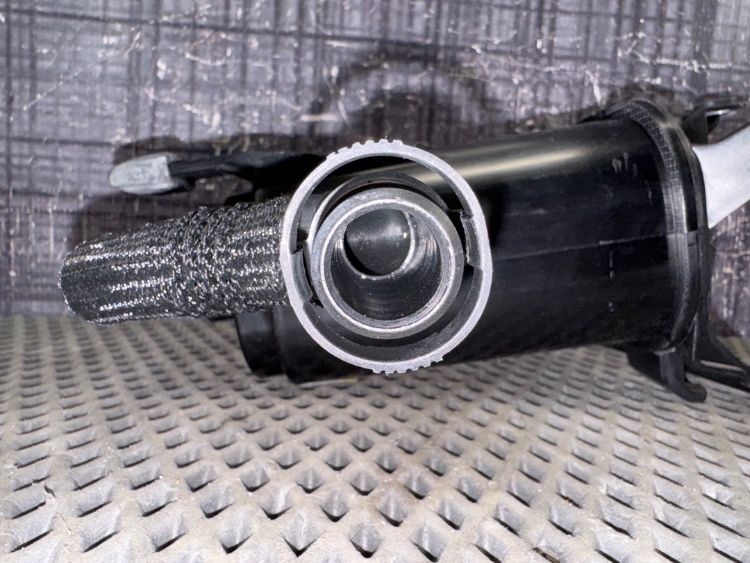 Адсорбер (фильтр паров топлива), 2360 рублей, Красноярск