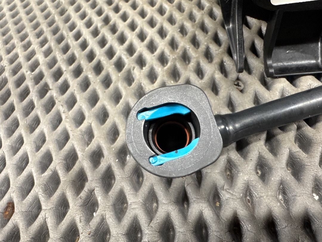 Адсорбер (фильтр паров топлива), 2360 рублей, Красноярск