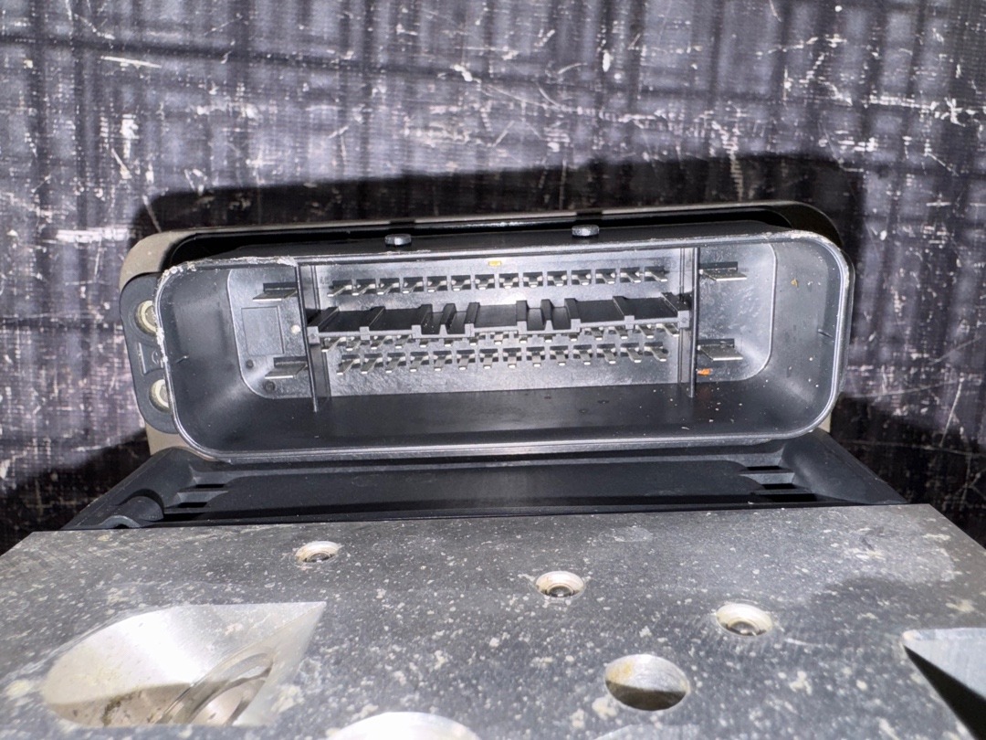 Блок ABS, 8210 рублей, Красноярск