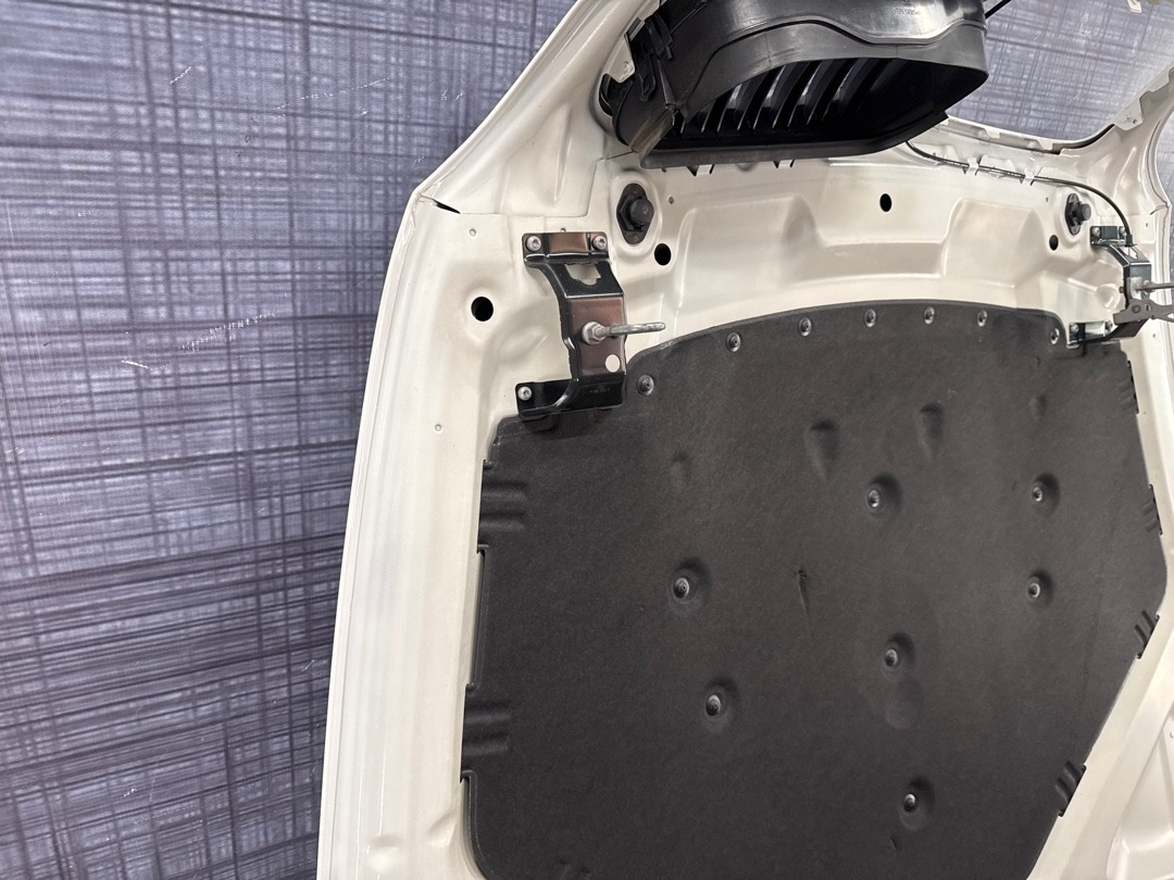 Капот, 15970 рублей, Красноярск