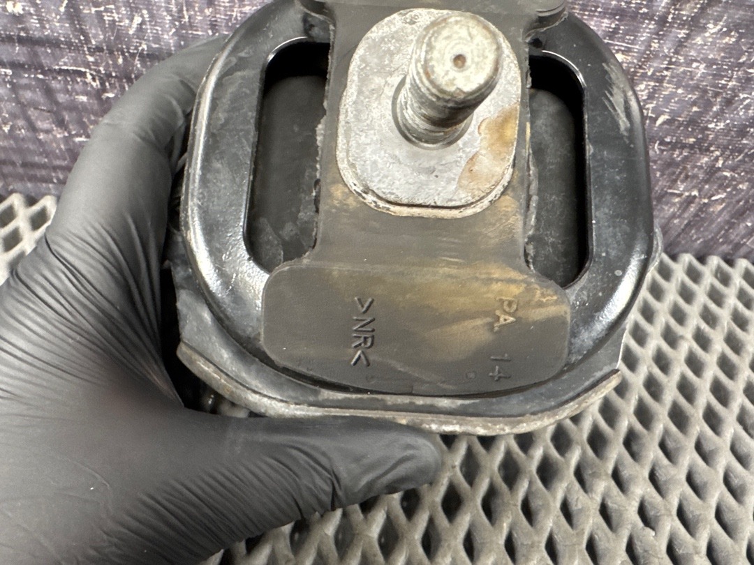 Подушка двигателя, 4120 рублей, Красноярск