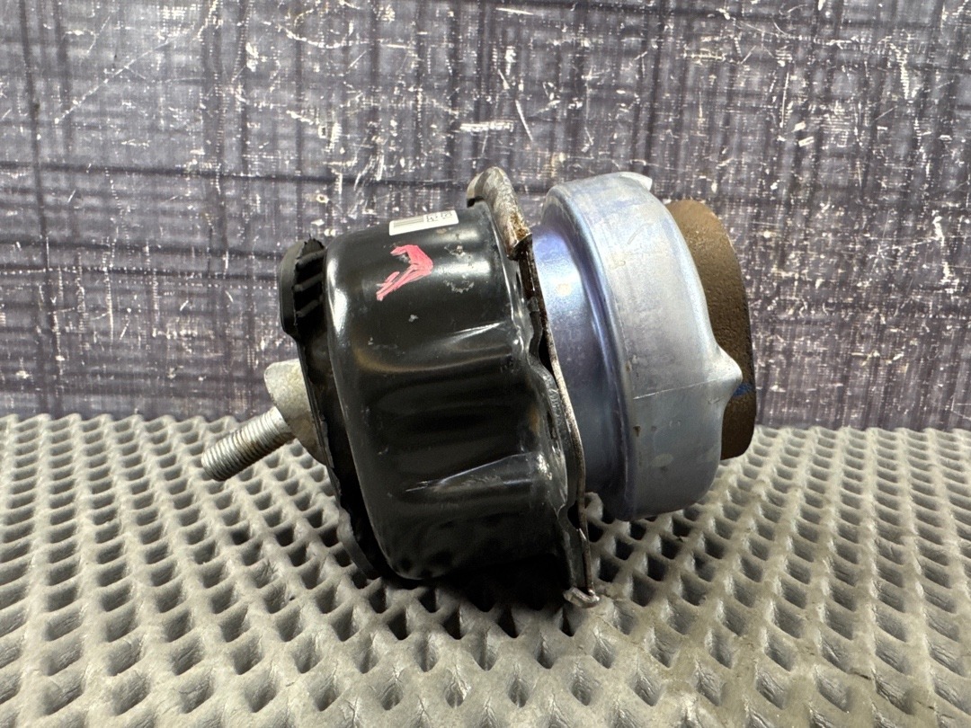 Подушка двигателя, 4120 рублей, Красноярск