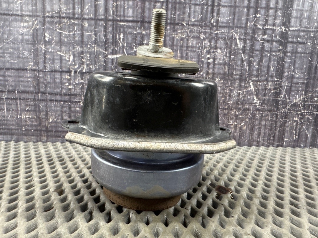 Подушка двигателя, 4120 рублей, Красноярск