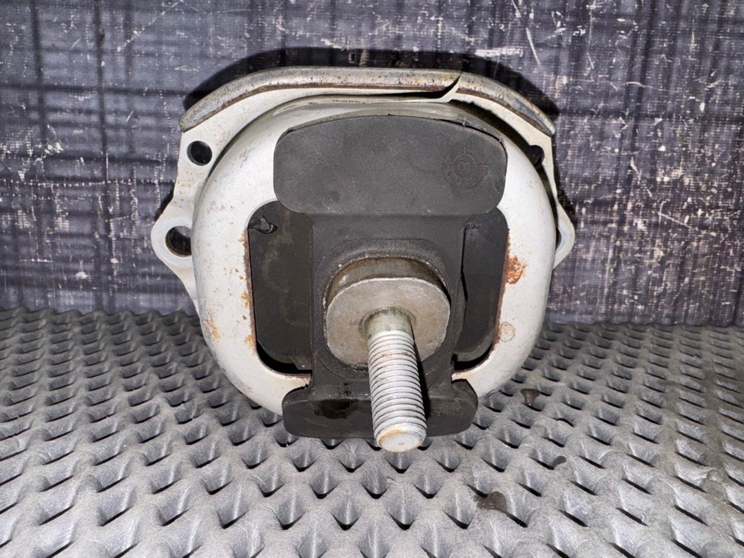 Подушка двигателя, 4120 рублей, Красноярск