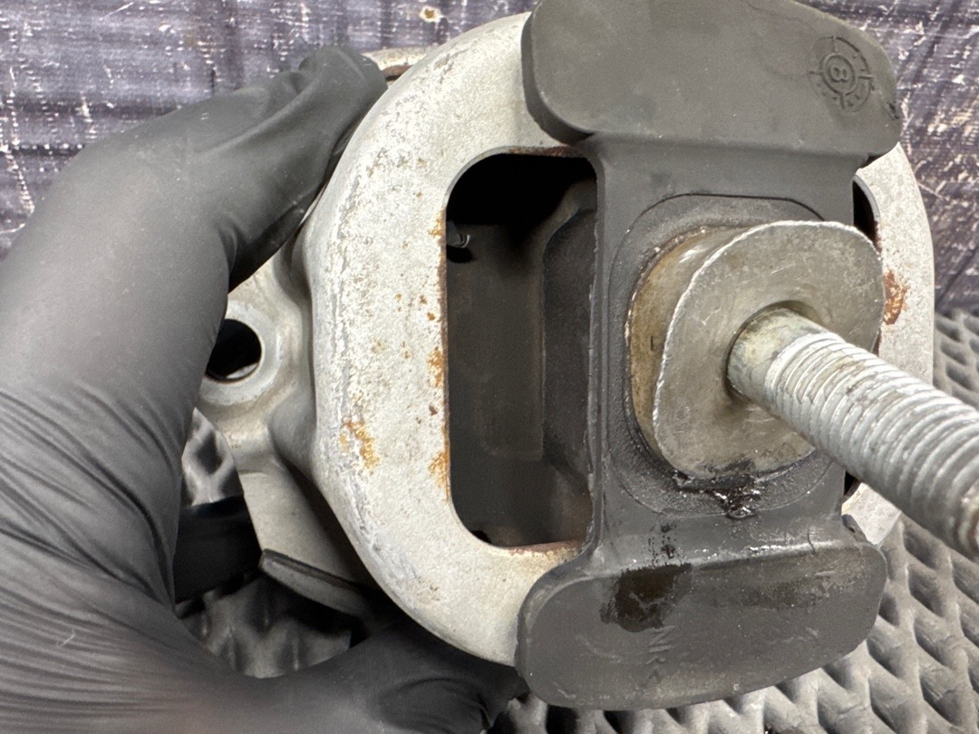 Подушка двигателя, 4120 рублей, Красноярск