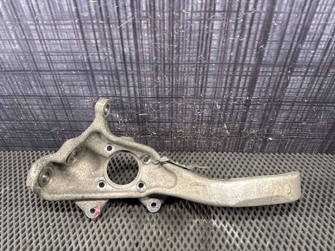 Поворотный кулак, 5960 рублей, Красноярск