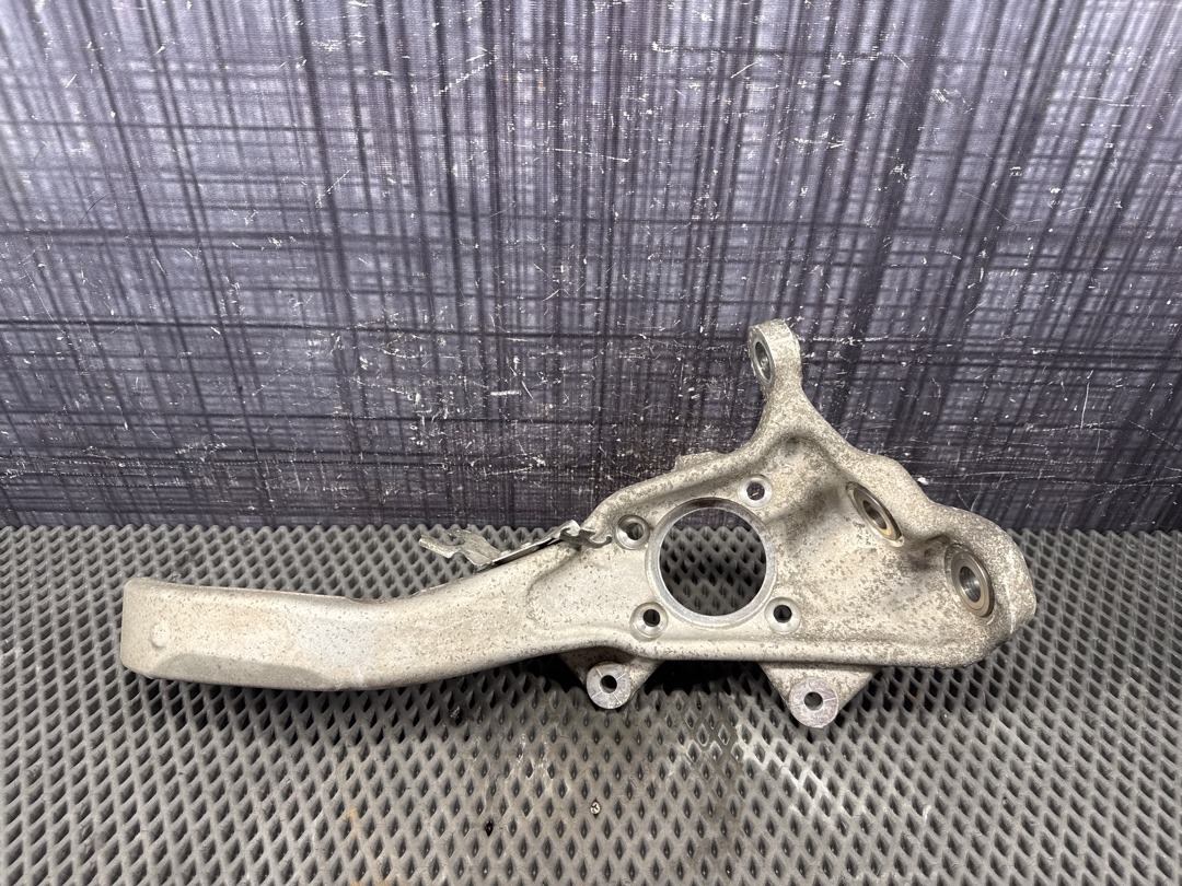 Поворотный кулак, 5960 рублей, Красноярск