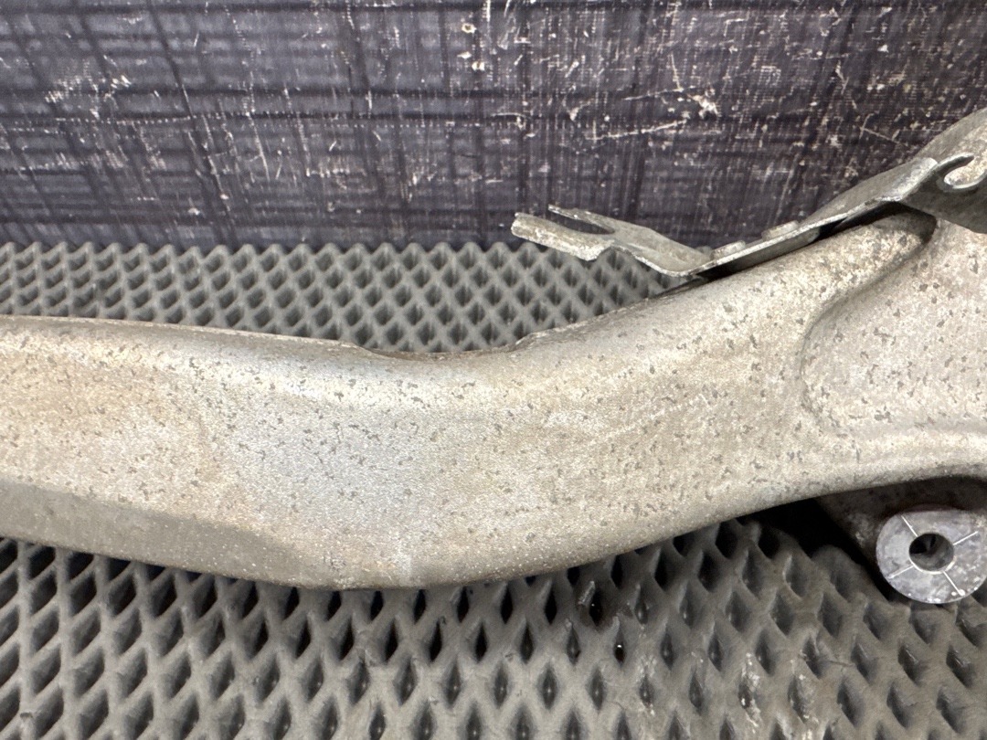 Поворотный кулак, 5960 рублей, Красноярск