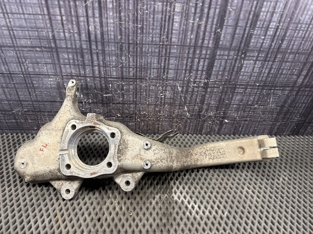 Поворотный кулак, 5960 рублей, Красноярск