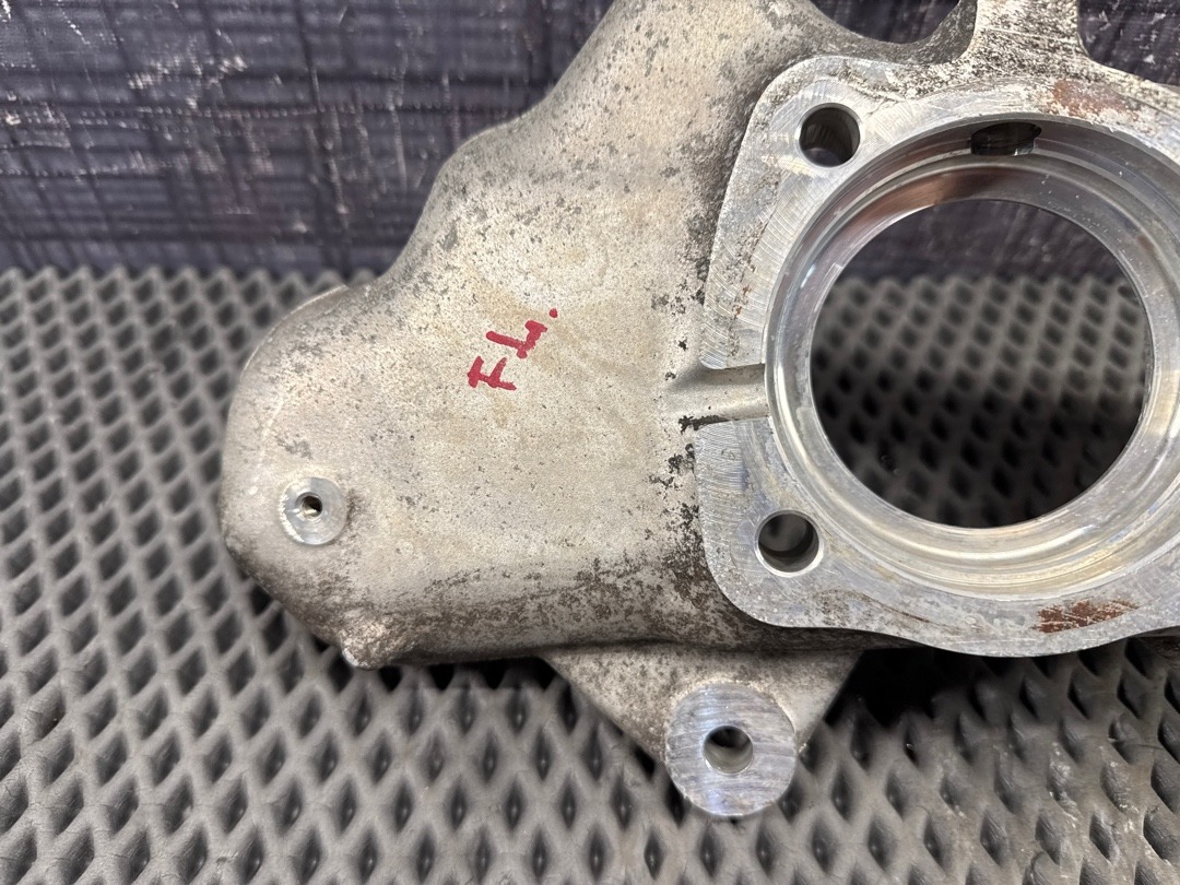 Поворотный кулак, 5960 рублей, Красноярск