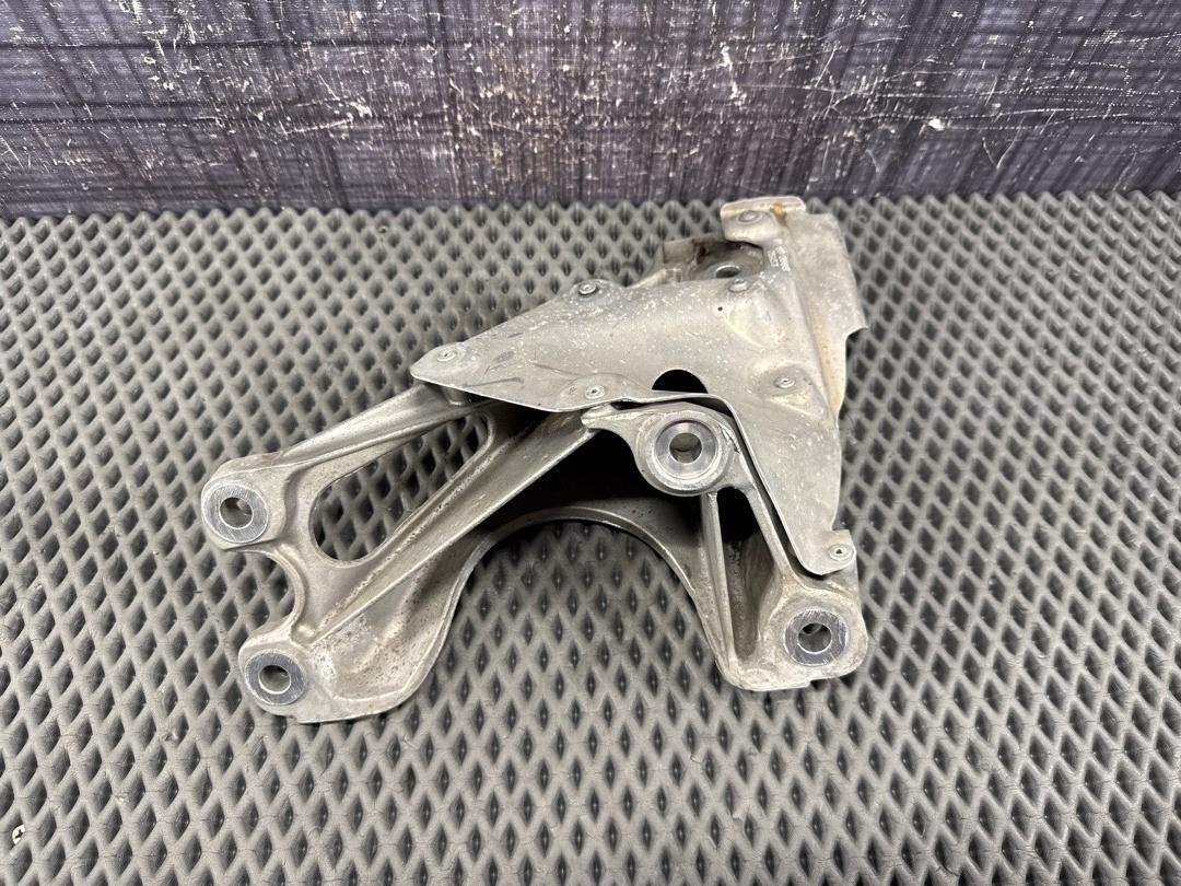 Кронштейн двигателя, 2270 рублей, Красноярск