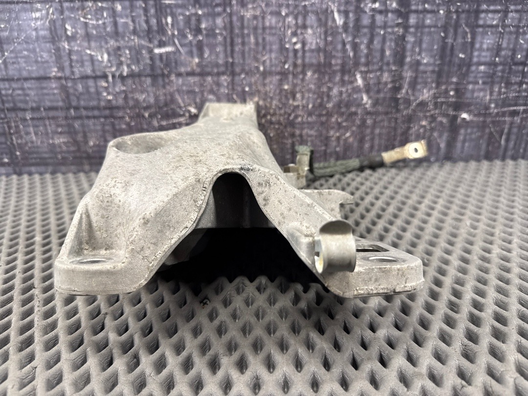 Кронштейн двигателя, 2270 рублей, Красноярск