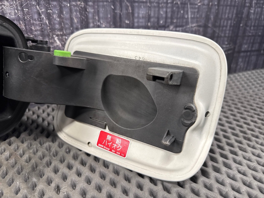 Лючок бензобака, 1020 рублей, Красноярск