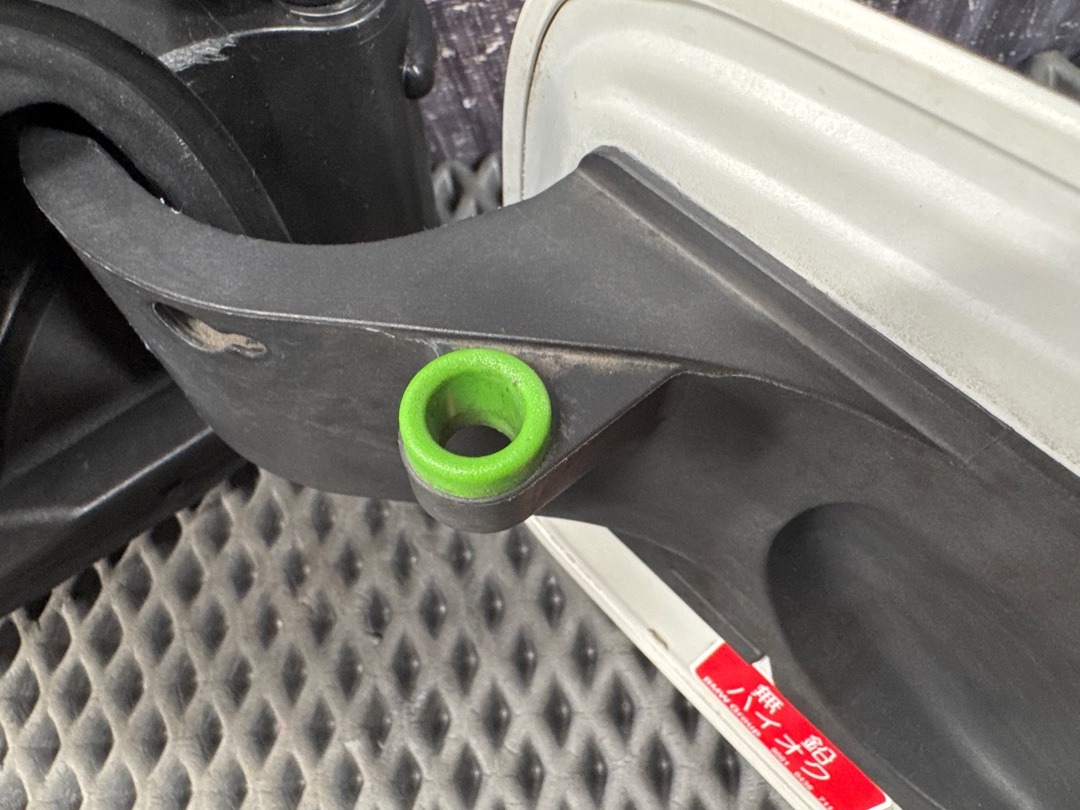 Лючок бензобака, 1020 рублей, Красноярск