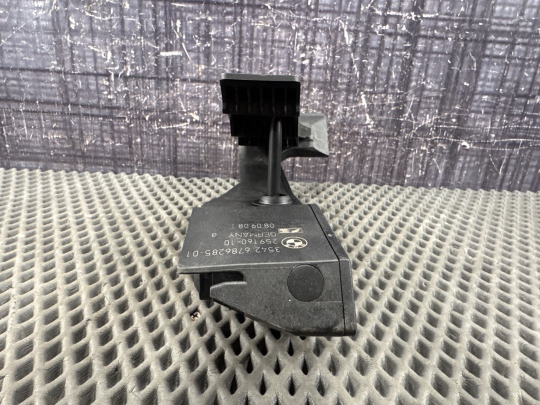 Педаль газа, 1960 рублей, Красноярск