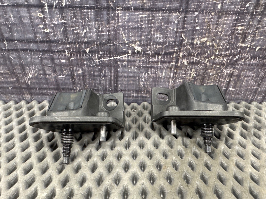 Упор багажника, 1170 рублей, Красноярск