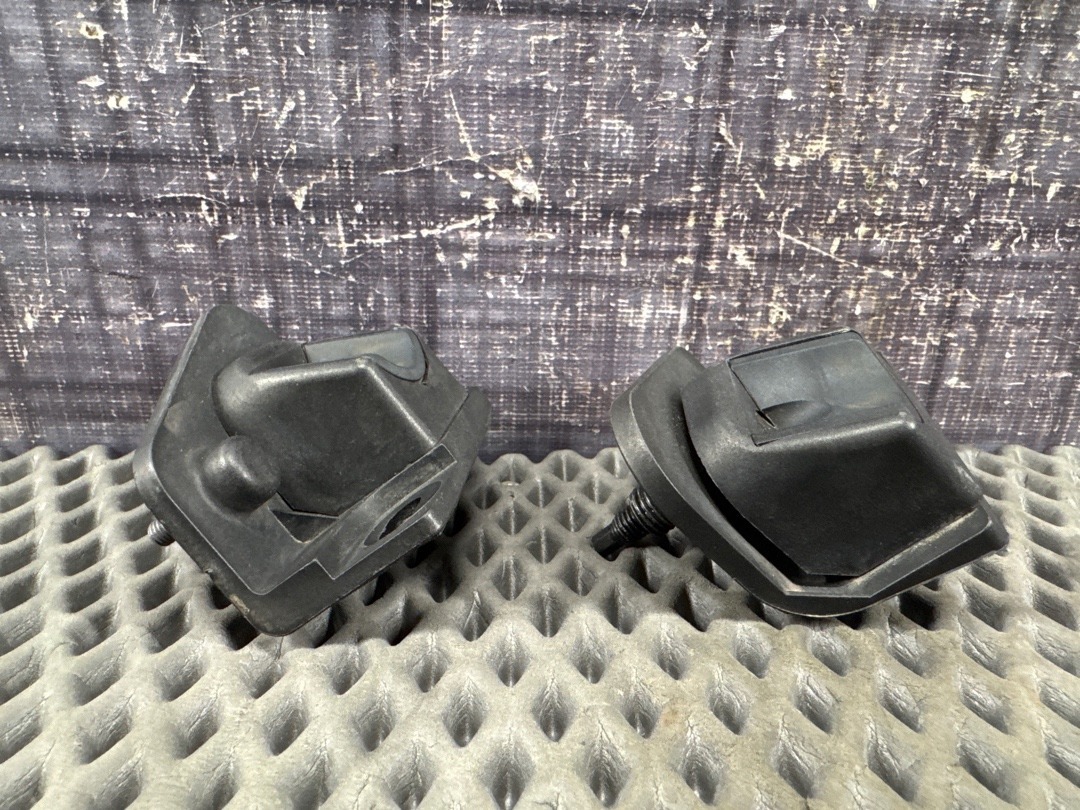 Упор багажника, 1170 рублей, Красноярск