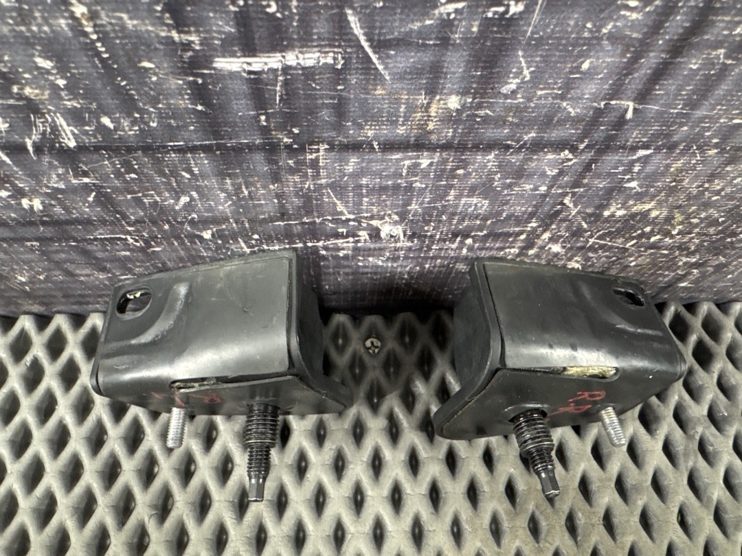 Упор багажника, 1170 рублей, Красноярск