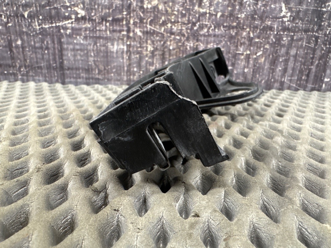 Крепление бампера, 1720 рублей, Красноярск