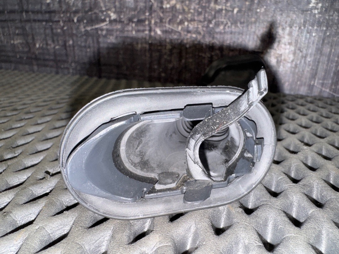 Гофра крышки багажника, 720 рублей, Красноярск