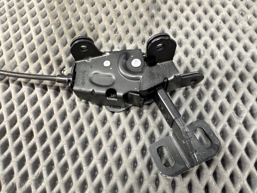 Замок багажника, 1050 рублей, Красноярск