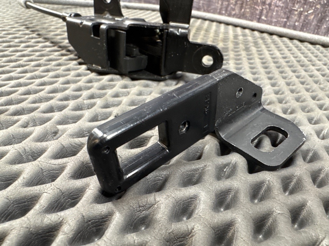 Замок багажника, 1050 рублей, Красноярск