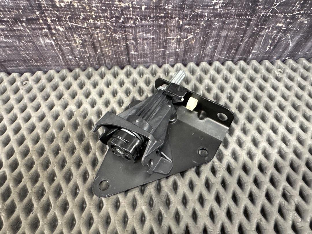 Привод замка багажника, 1060 рублей, Красноярск