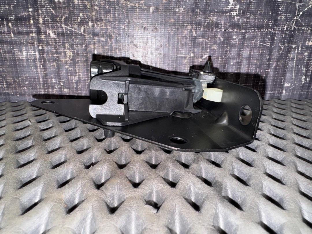 Привод замка багажника, 1060 рублей, Красноярск