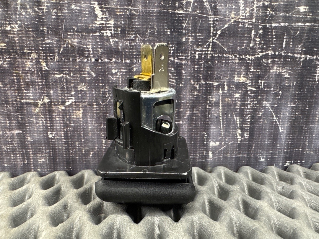 Розетка, 1070 рублей, Красноярск