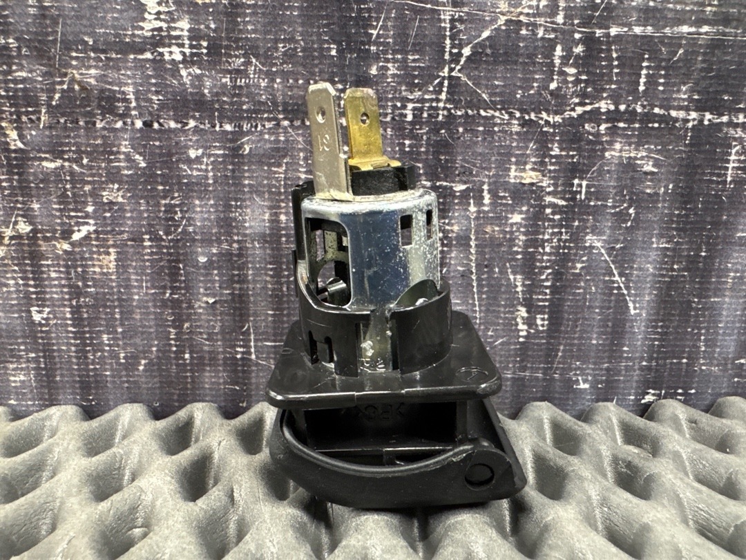 Розетка, 1070 рублей, Красноярск