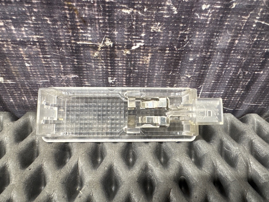 Плафон салона, 480 рублей, Красноярск