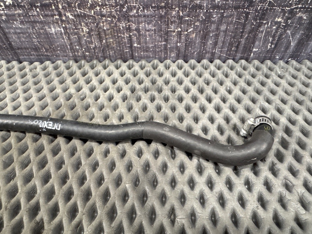 Шланг системы охлаждения, 860 рублей, Красноярск